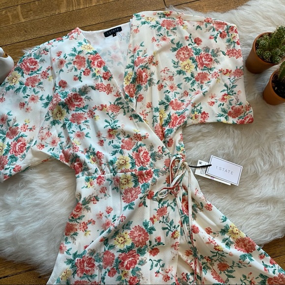 BNWT 1.State Floral Wrap Dress! - Picture 2 of 6
